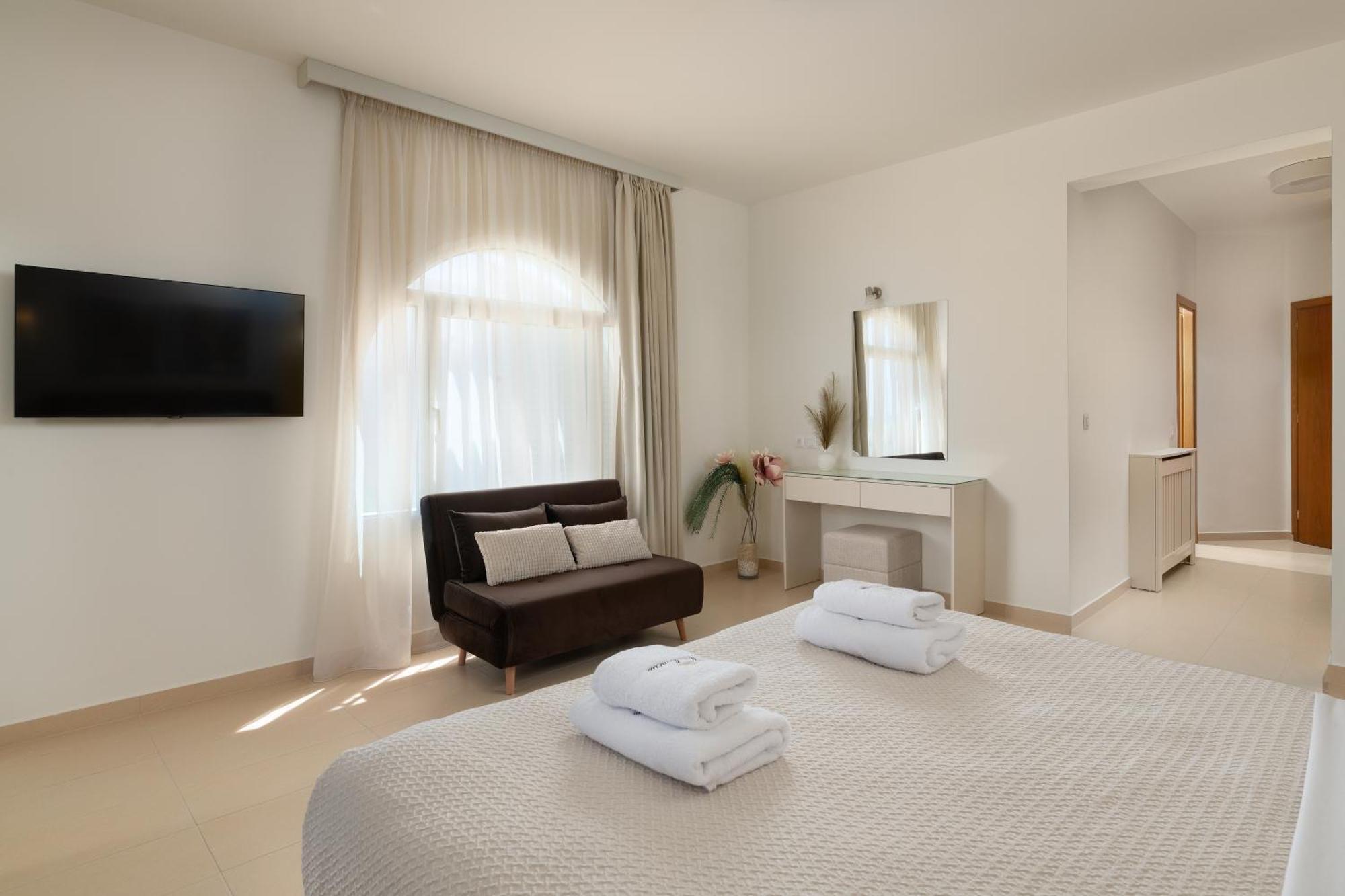 Excelencia New With Artistic Pool & Sea View * Asgourou